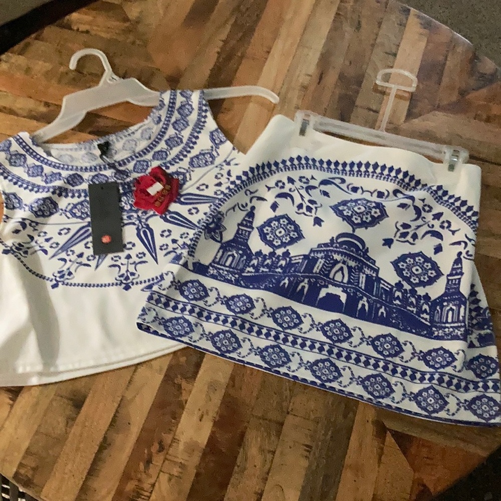 Juniors Crop Top - Mini Skirt